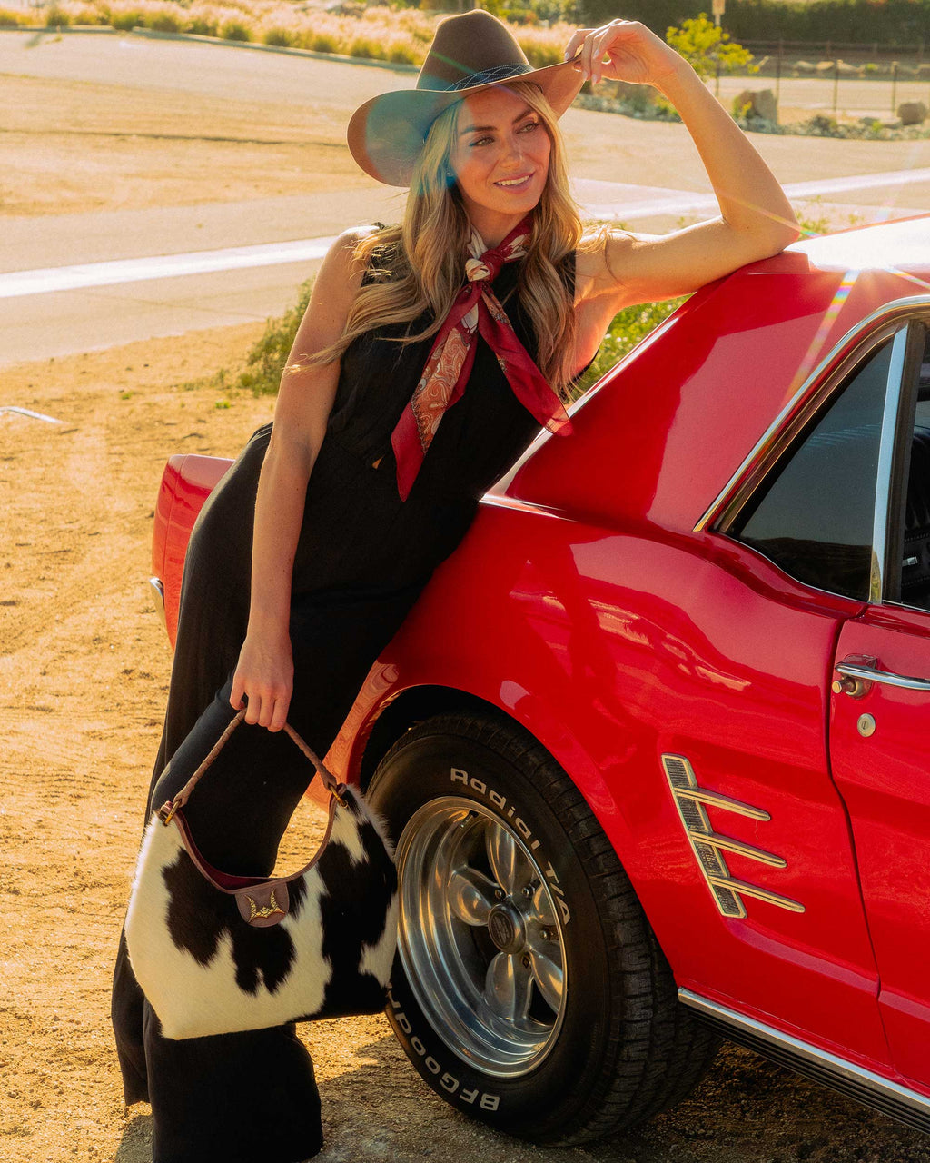 LW Medium Purse - Black & White Cowhide