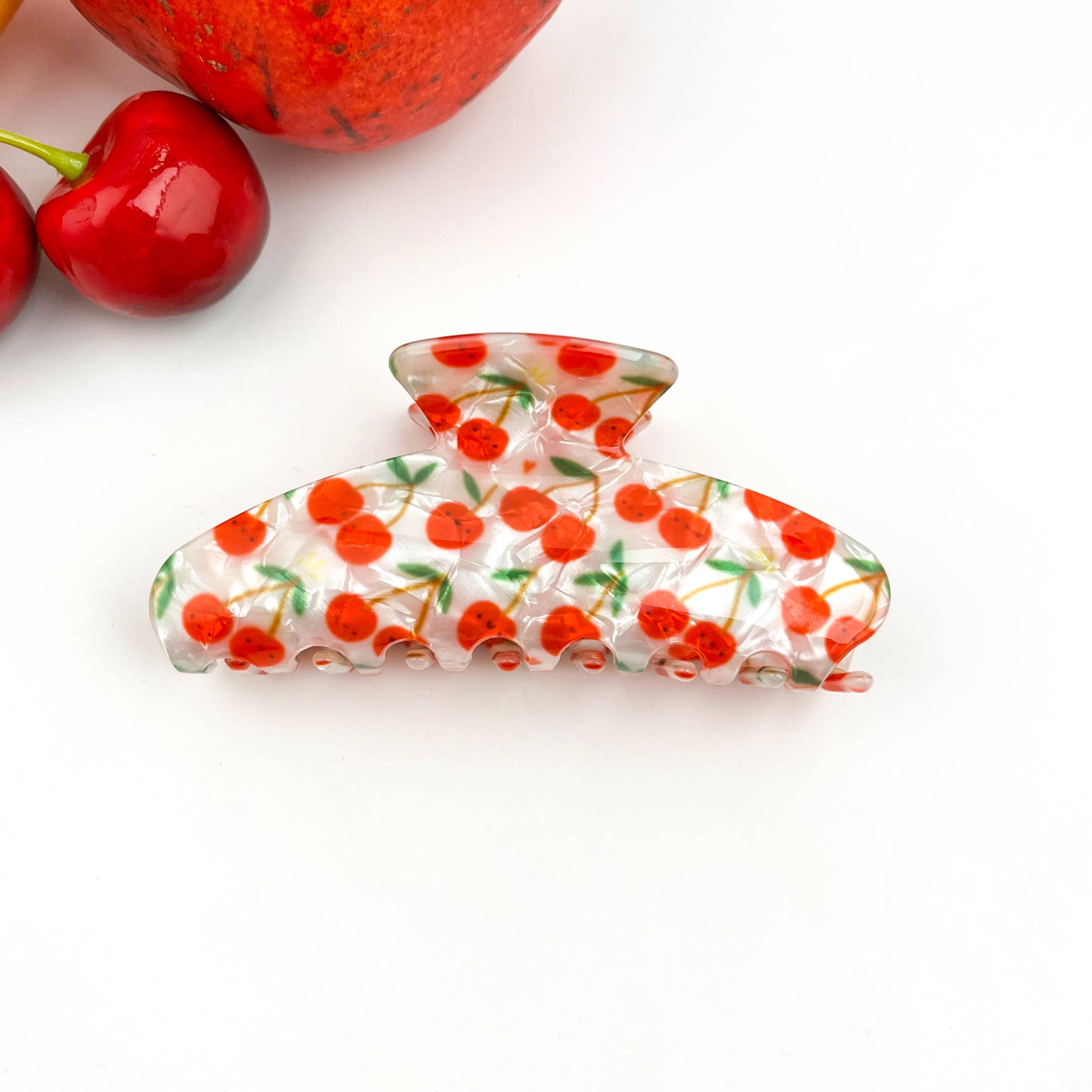 Pearl Cherry Claw Clip